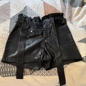 Alya Black High Waist Women's Shorts